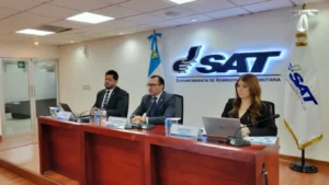¿Tiene omisos en la SAT? Se aplicarán suspensiones automáticas en el régimen del IVA a usuarios morosos