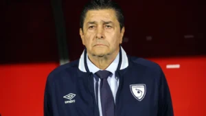 Luis Fernando Tena seguirá al frente de la Selección Nacional de Guatemala, confirma Fedefut