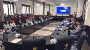 Gobierno arranca con Q24 mil millones en la caja fiscal, ¿por qué ayudaría a la readecuación del presupuesto 2026?